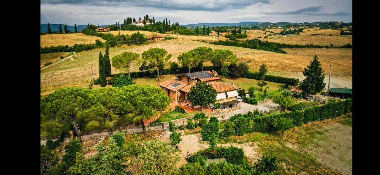 Dago Farmhouse Siena Exterior photo